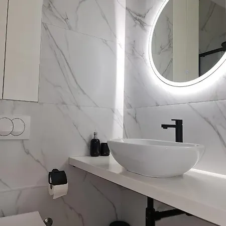 Nika Appartement Makarska